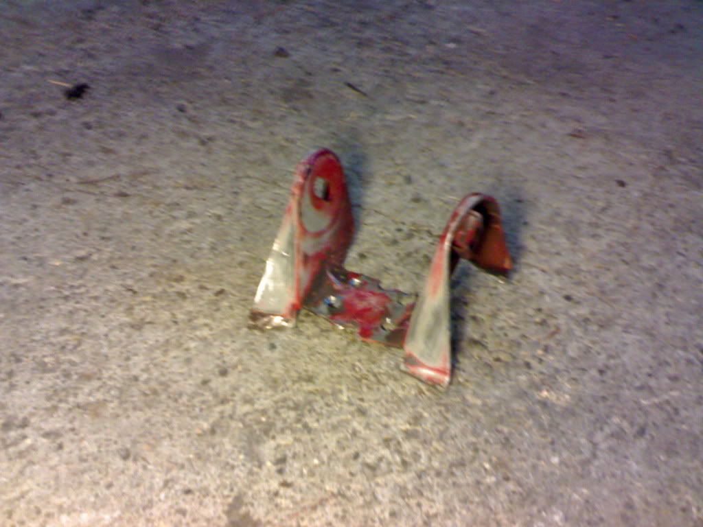 09032006001.jpg?t=1272444915