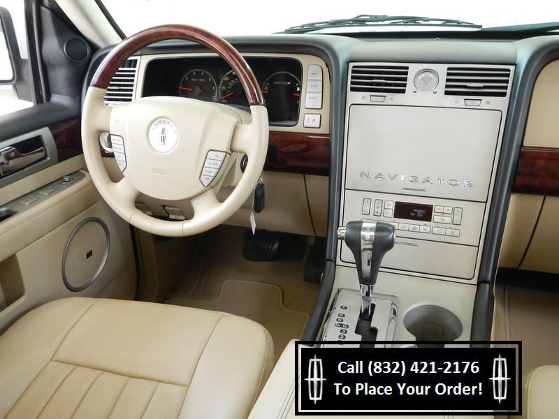 2003 2004 Lincoln Navigator PERFORATED Leather Driver Side Bottom Seat