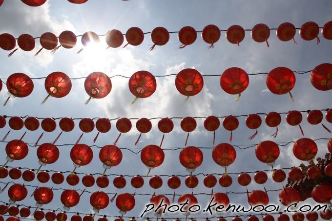 red lanterns with sky