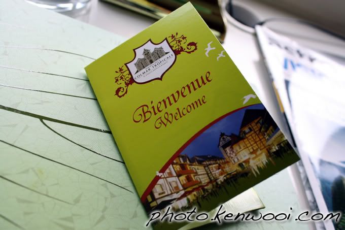 colmar tropicale welcome card