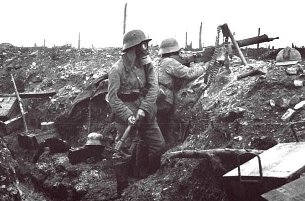German-soldiers-at-Verdun.jpg